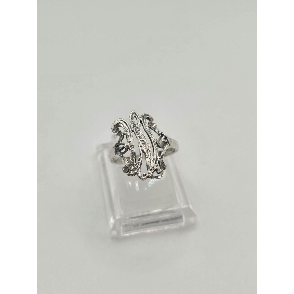 14K White Gold & 925 Sparkle-Cut Cursive Letter Initial Script Ring M Or W